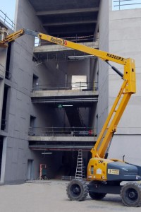 Арендовать аренда коленчатого дизельного подъемника haulotte ha 260 px в Перми