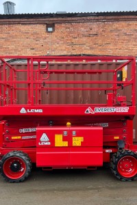 Арендовать аренда ножничного дизельного подъемника lgmg sr1018d в Перми