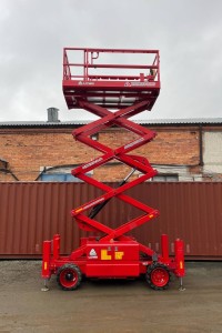 Арендовать аренда ножничного дизельного подъемника lgmg sr1018d в Перми